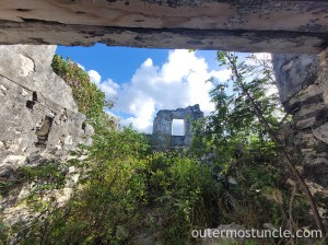 Photograph of the ruins of Watlings Castle, San Salvador Island, Bahamas.